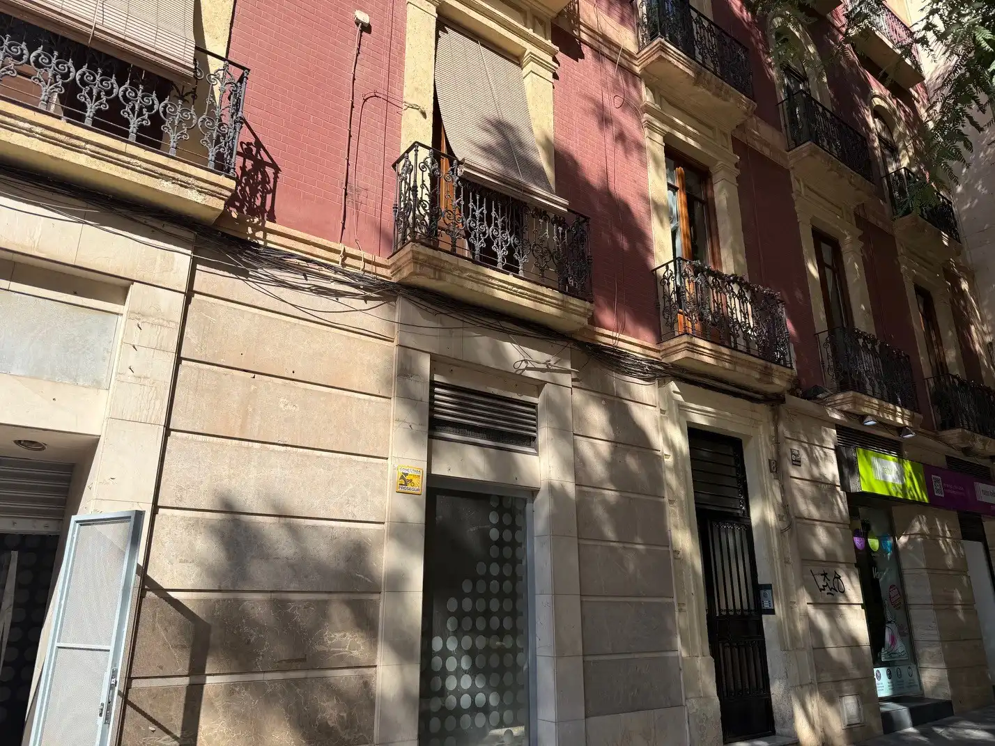 Local comercial en alquiler en Calle Doctor Gómez Ulla 2, imagen 3