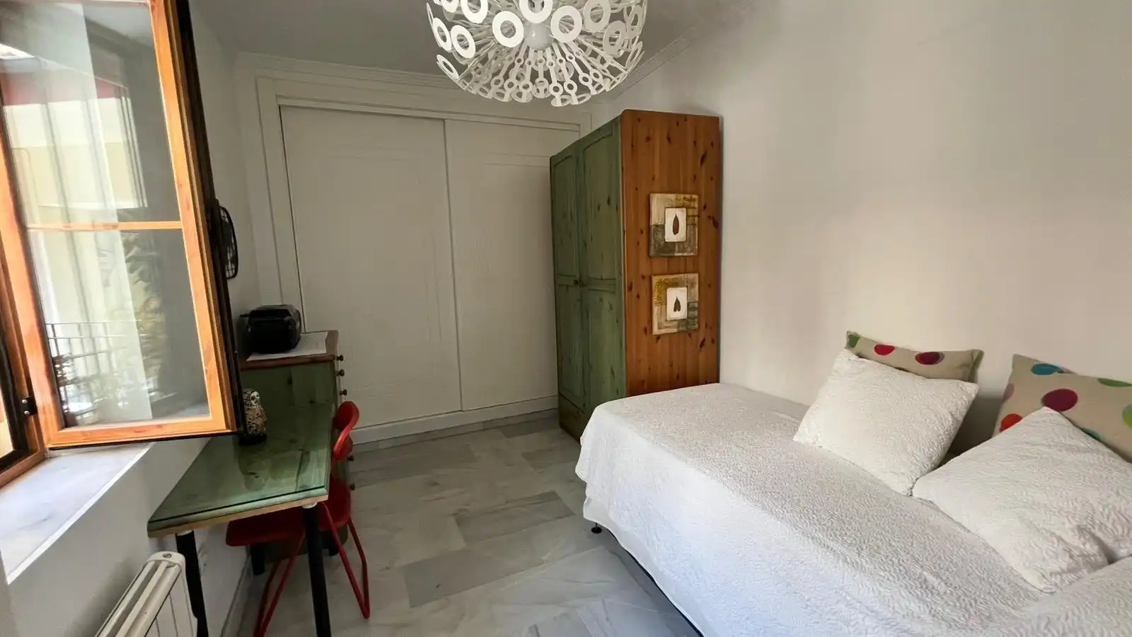 Habitación de Piso en venta en Sevilla con Aire acondicionado, Calefacción y Terraza