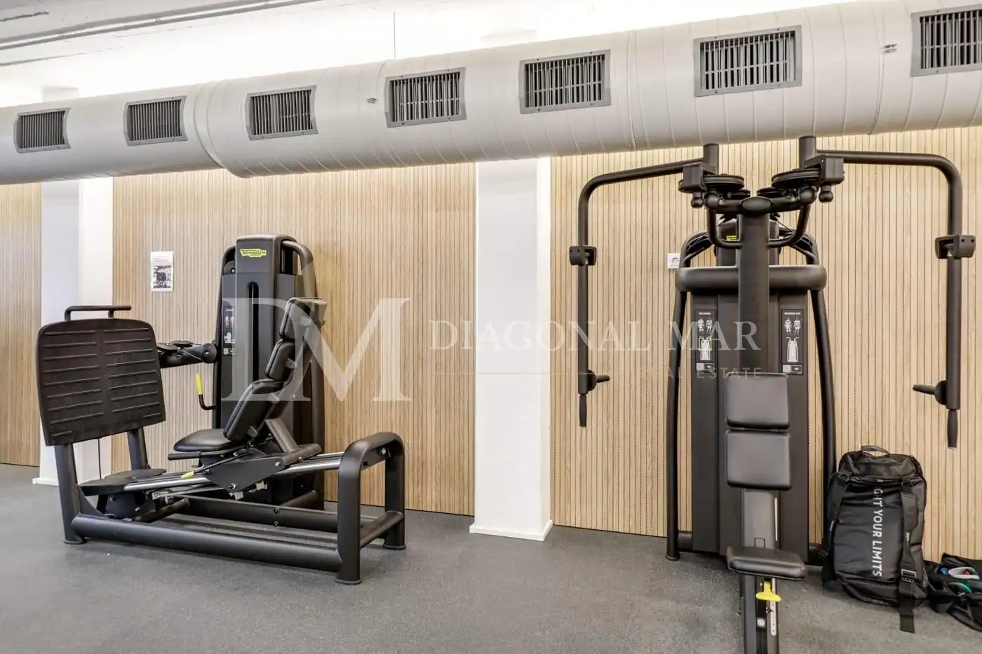 Piso en venta en Barcelona con Aire acondicionado, Calefacción y Terraza