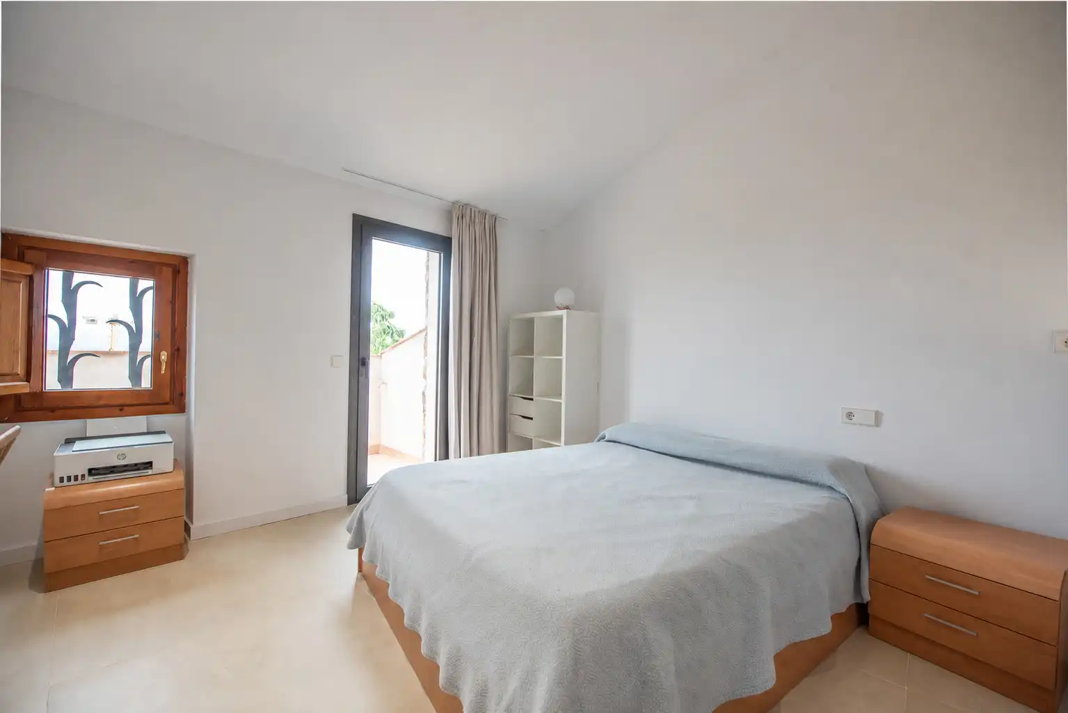 Schlafzimmer von Country house zur Miete in Santa Cristina d'Aro mit Klimaanlage, Heizung und Privatgarten