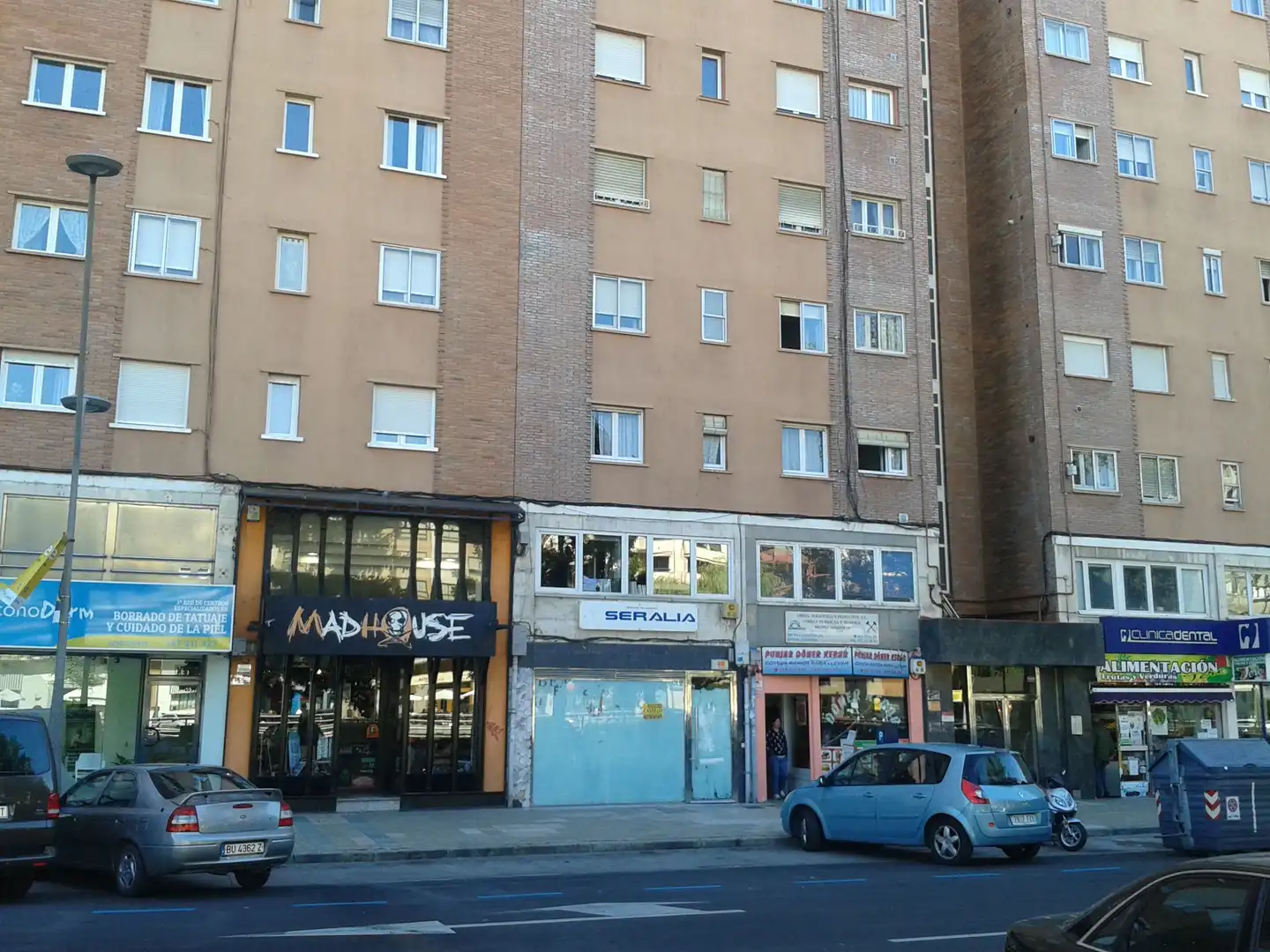 Geschaftsraum zur Miete in N/A, -1, Reyes Católicos