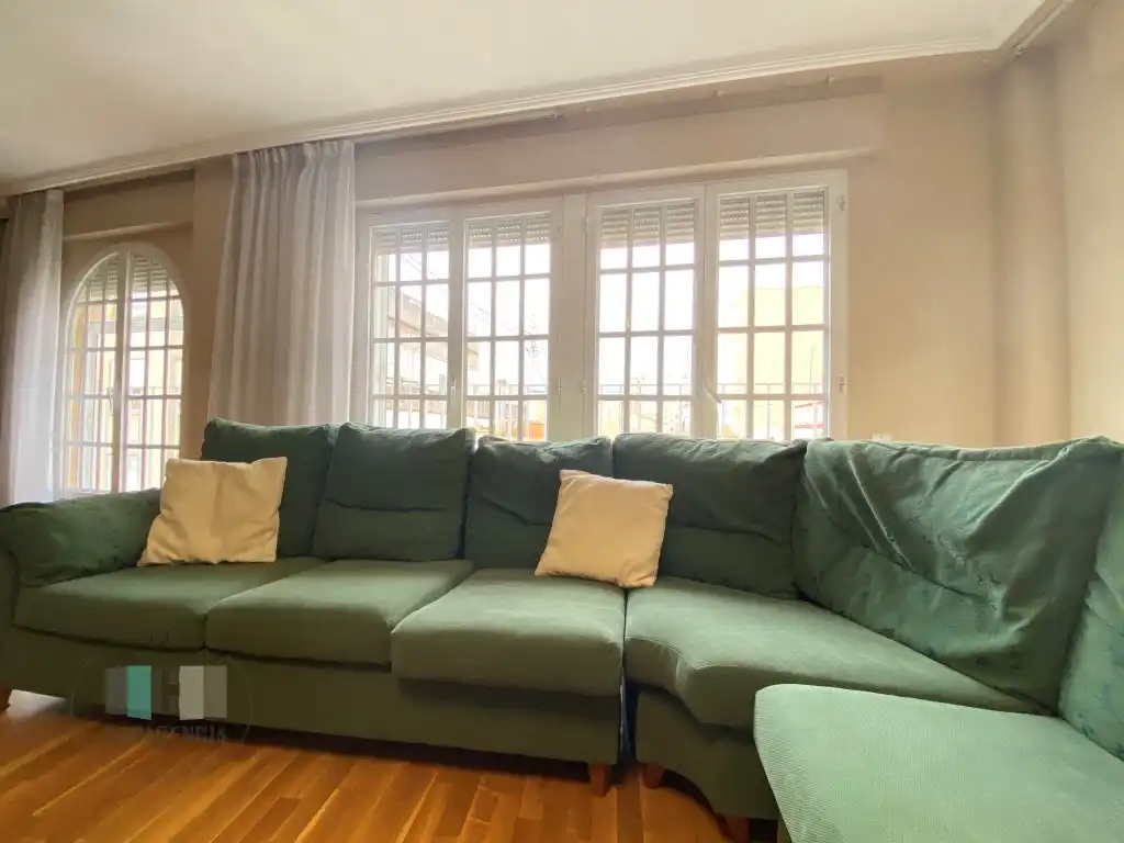 Duplexes for sale in Calle Poeta Verdaguer, Hospital - Plaza del Real