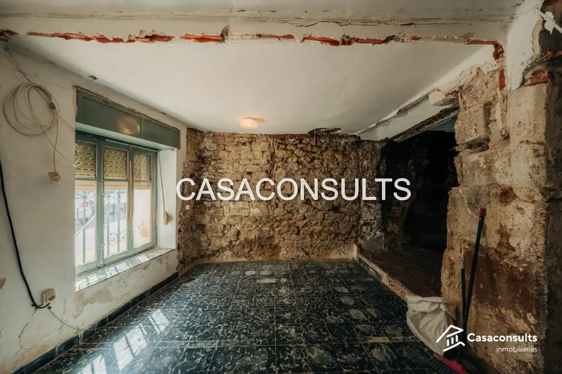 Casa amb terrassa en venda a Sierra Engarcerán, imagen 6