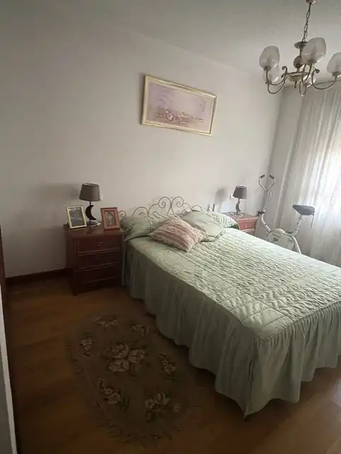 Habitación de Piso en venta en Valladolid con Calefacción, Terraza y Trastero