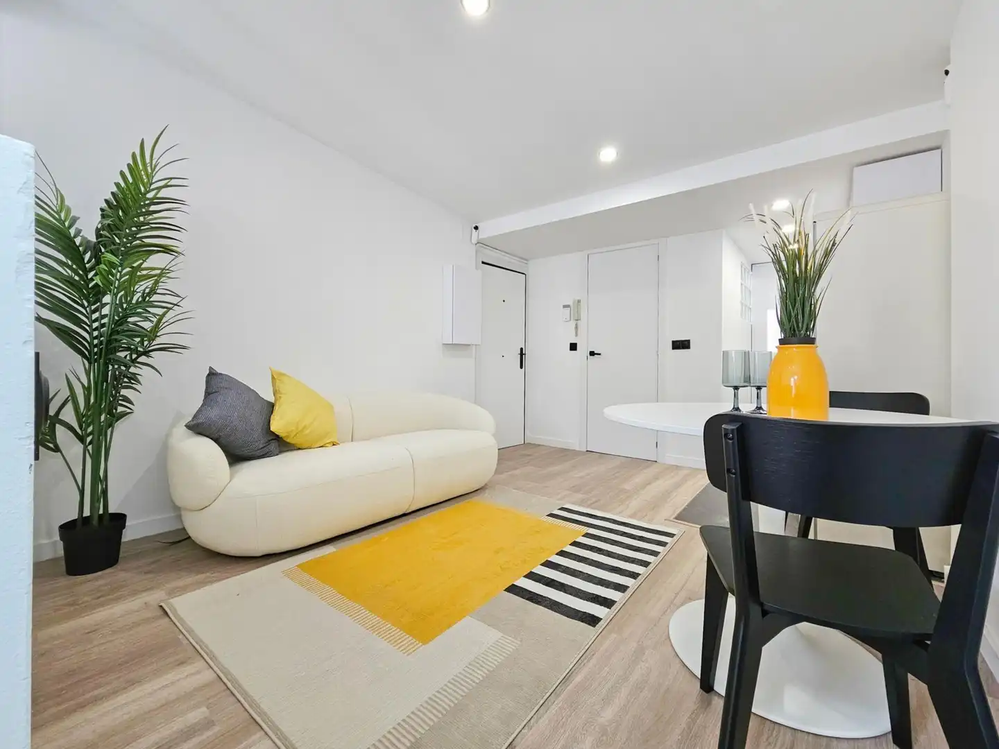 Wohnzimmer von Wohnung zum Verkauf in Barcelona mit Heizung und Terrasse