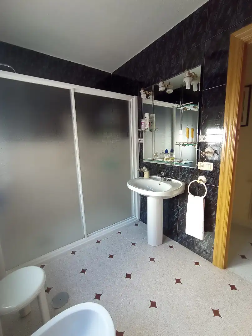 Baño de Piso en venta en Daimiel con Calefacción, Terraza y Balcón