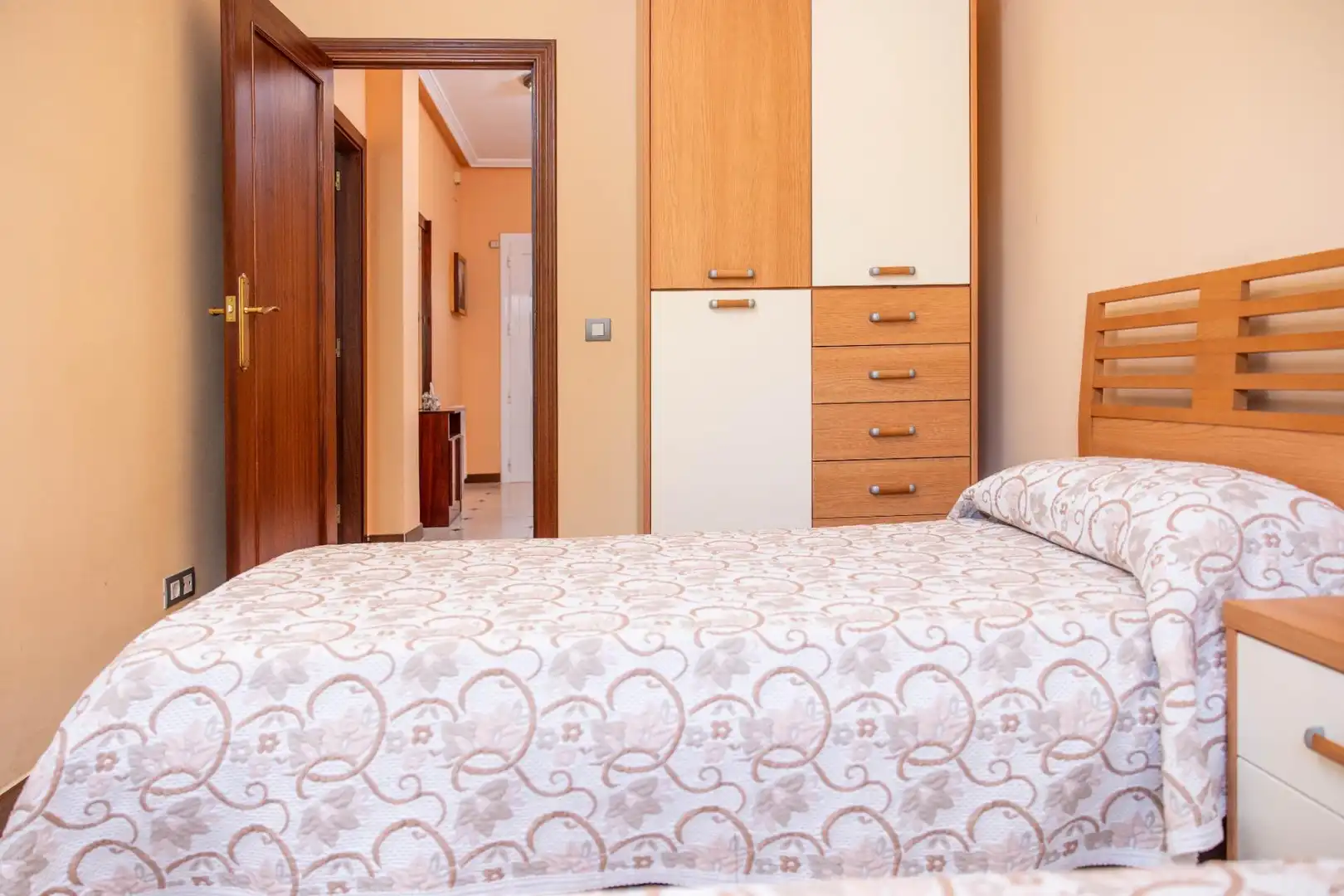 Bedroom of Houses for sale in Calafell  with Heating, Private garden and Terrace