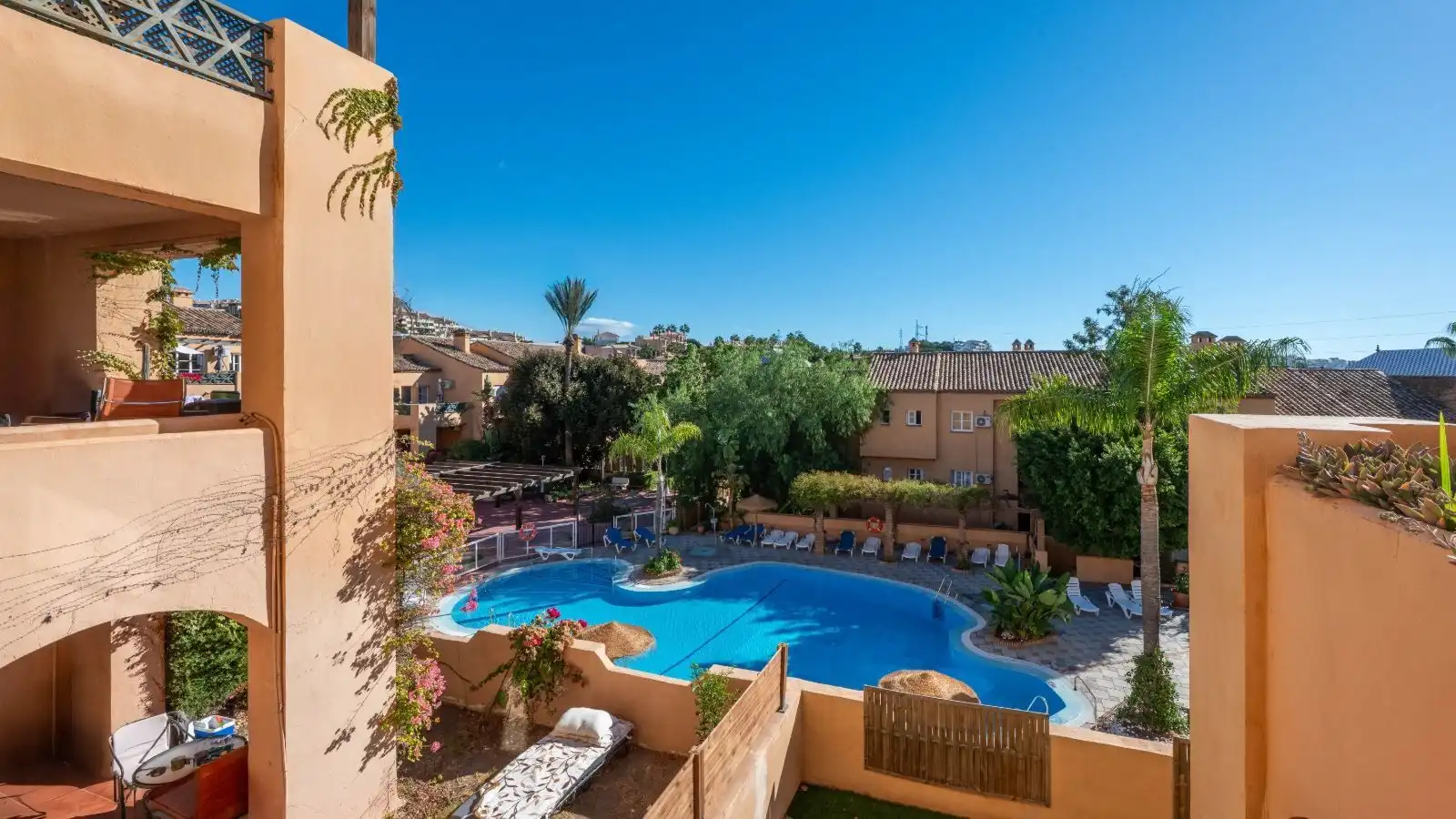 Apartment with pool for sale in Riviera del Sol, imagen 13