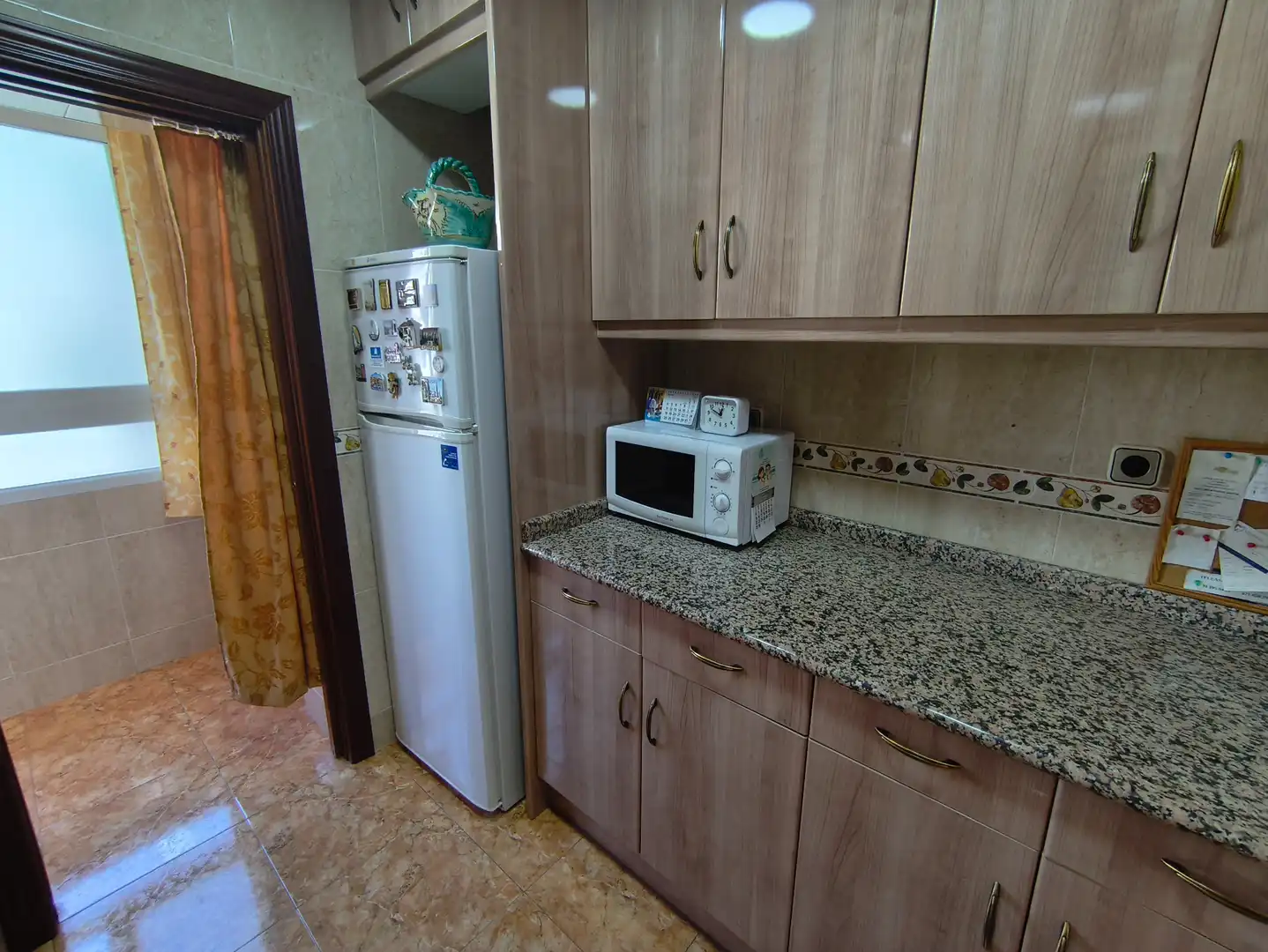 Cuina de Pis en venda en Madrid amb Aire condicionat, Calefacció i Terrassa