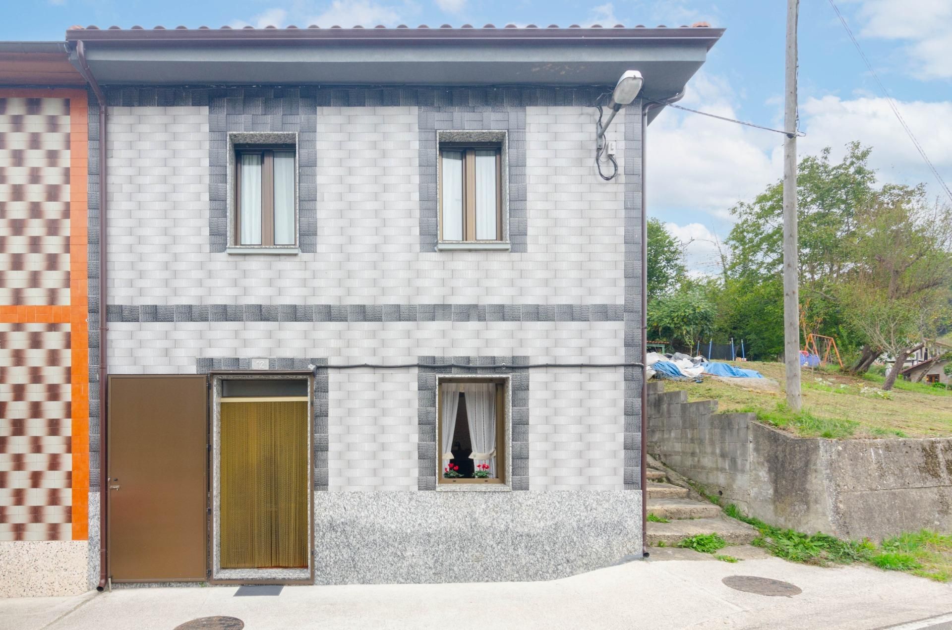 Exterior view of Country house for sale in Mieres (Asturias)  with Private garden and Furnished