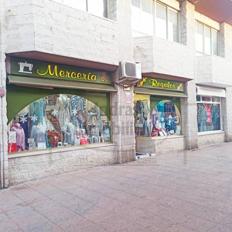 Local comercial en Venta en Calle del Molino de Viento, 12 en El Mirador