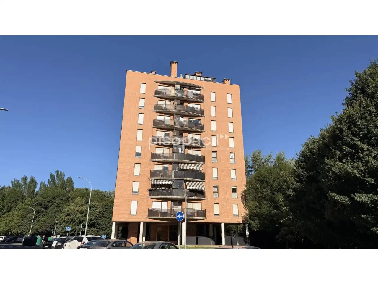 Exterior view of Flat for sale in  Pamplona / Iruña  with Air Conditioner, Heating and Terrace