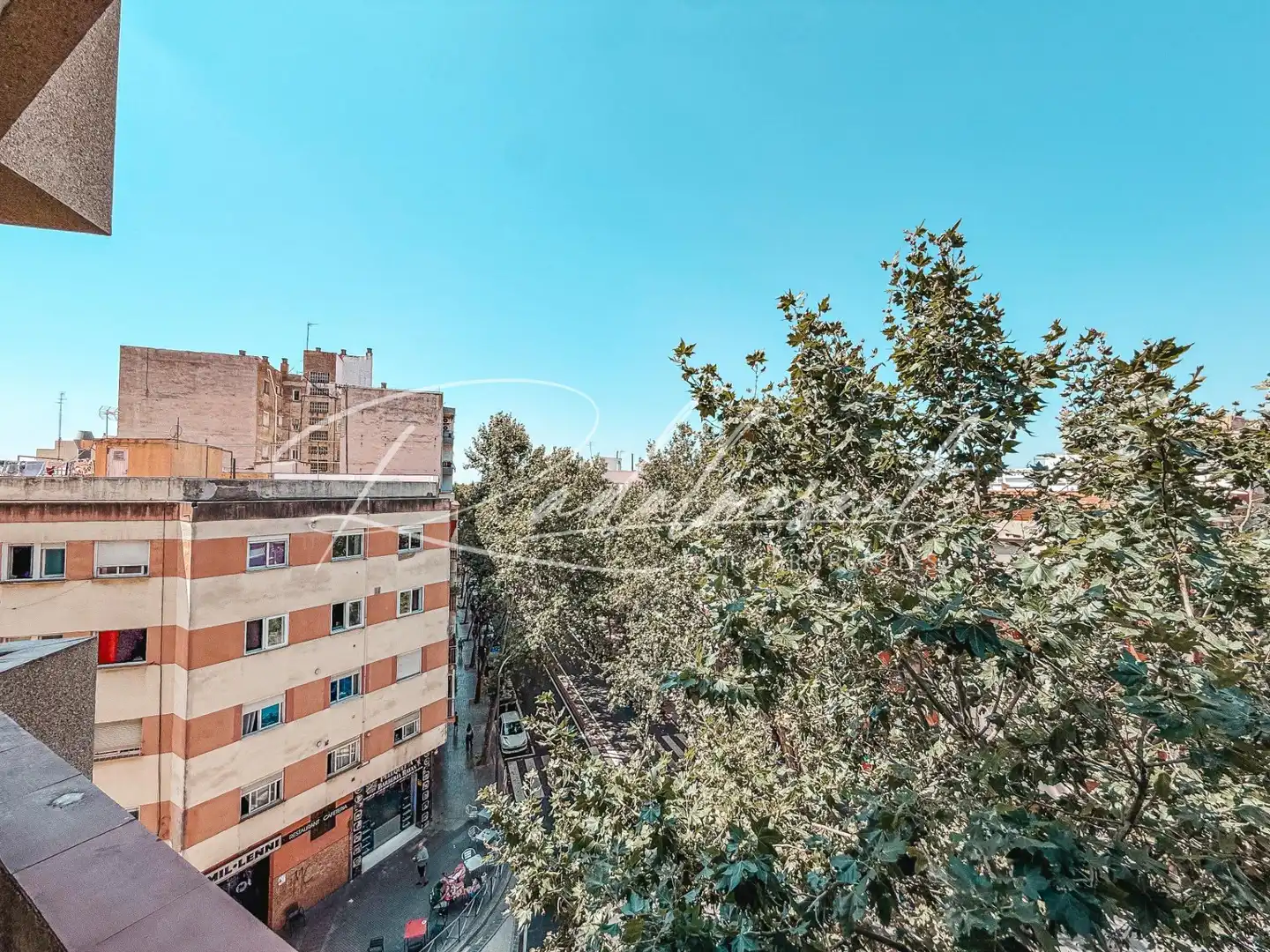 Vista exterior de Piso en venta en Reus con Aire acondicionado, Calefacción y Terraza
