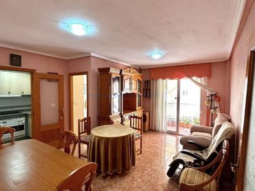 Appartement compact avec ascenseur à vendre à Playa del Cura