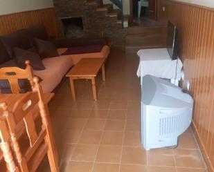 Living room of Duplex to rent in Jimera de Líbar  with Air Conditioner, Heating and Terrace