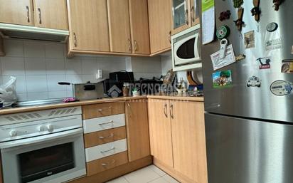 Kitchen of Single-family semi-detached for sale in  Madrid Capital  with Air Conditioner