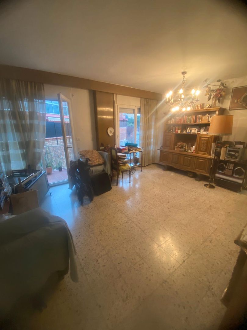 Sala de estar de Piso en venta en  Barcelona Capital con Aire acondicionado, Terraza y Amueblado