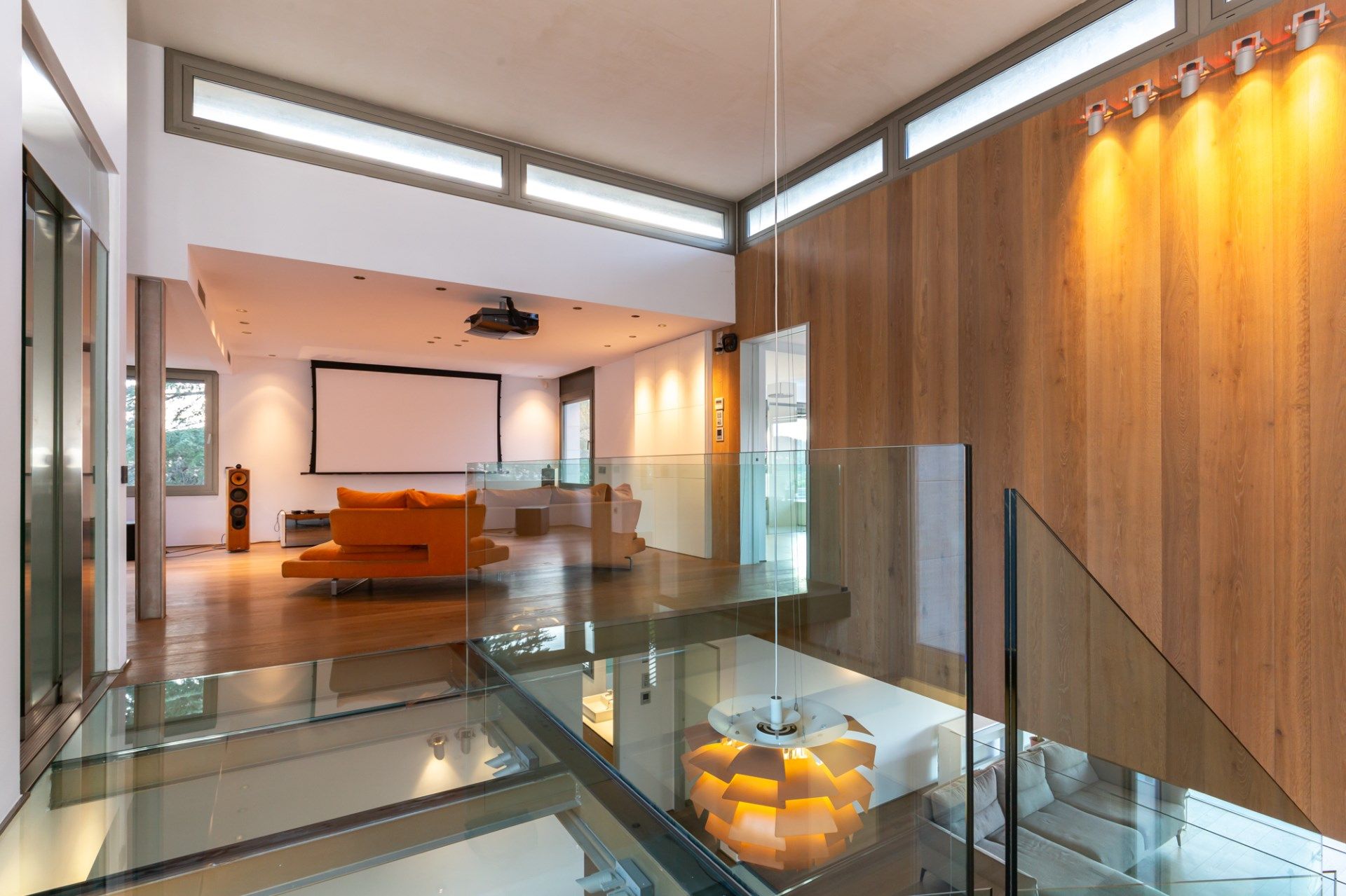 Living room of House or chalet for sale in Sant Cugat del Vallès  with Air Conditioner, Heating and Terrace