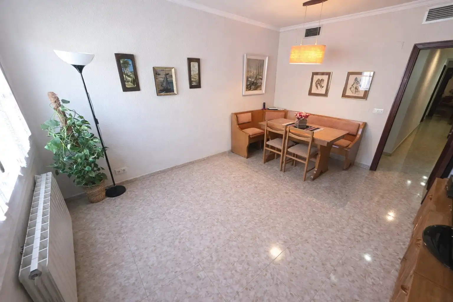 Dining room of Flat for sale in Zaragoza  with Air Conditioner, Storage room and Furnished