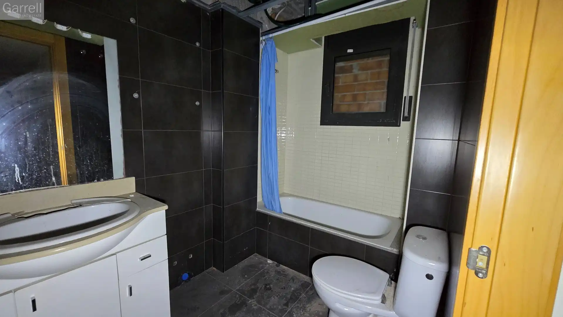 Buildings for sale in CL LLEIALTAT ESPLUGUES DE LLOBREGAT (BARCELONA), Can Clota