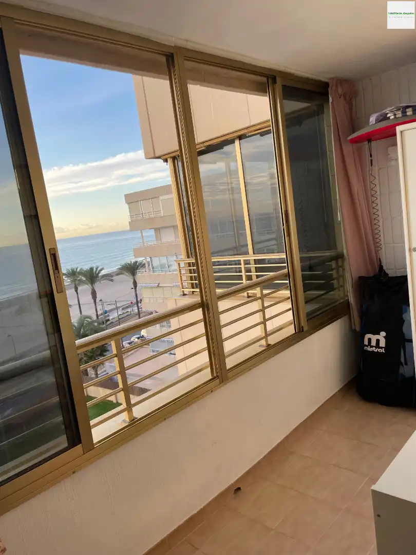 Terrassa de Pis de lloguer en El Campello amb Terrassa, Moblat i Piscina comunitària