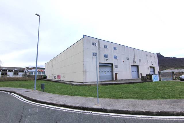 Nave industrial en Venta en Asparrena