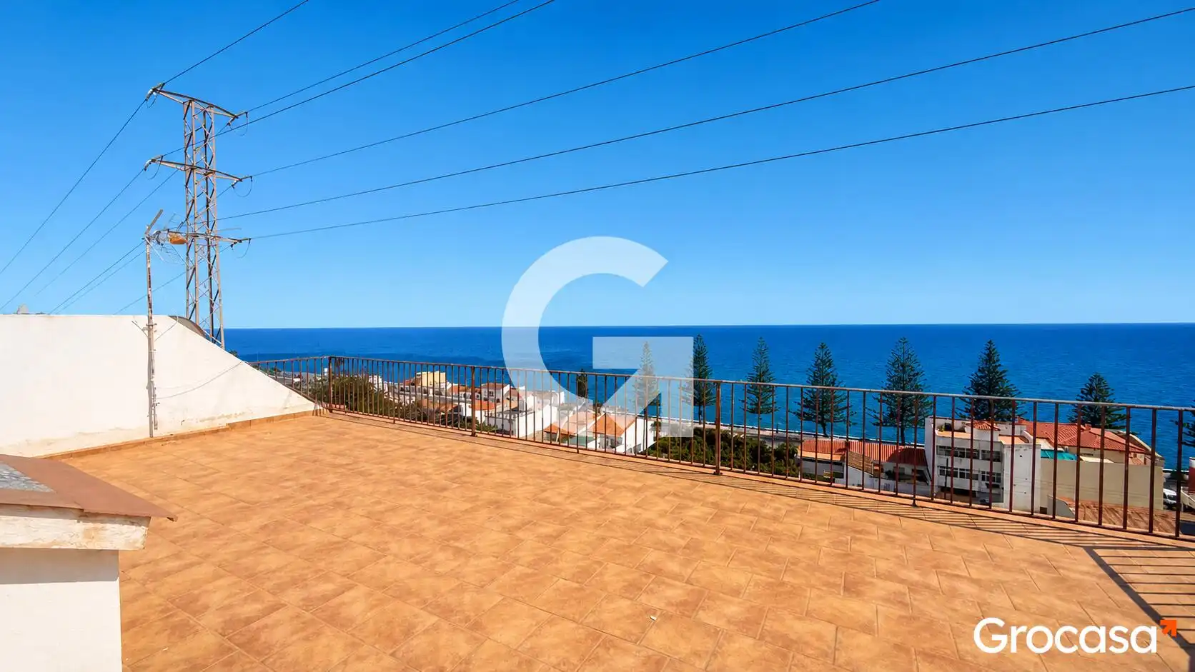 Vista exterior de Casa adosada en venta en Vélez-Málaga con Terraza, Trastero y Amueblado