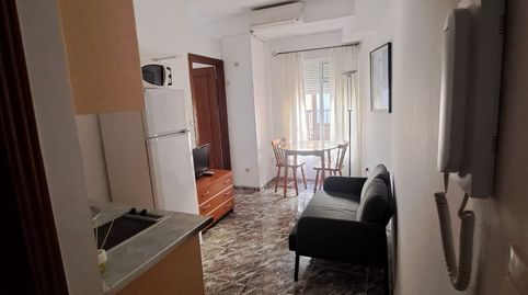 Foto 3 de Apartament de lloguer a Calle Chinchilla, San Ildefonso - Catedral, Jaén Capital