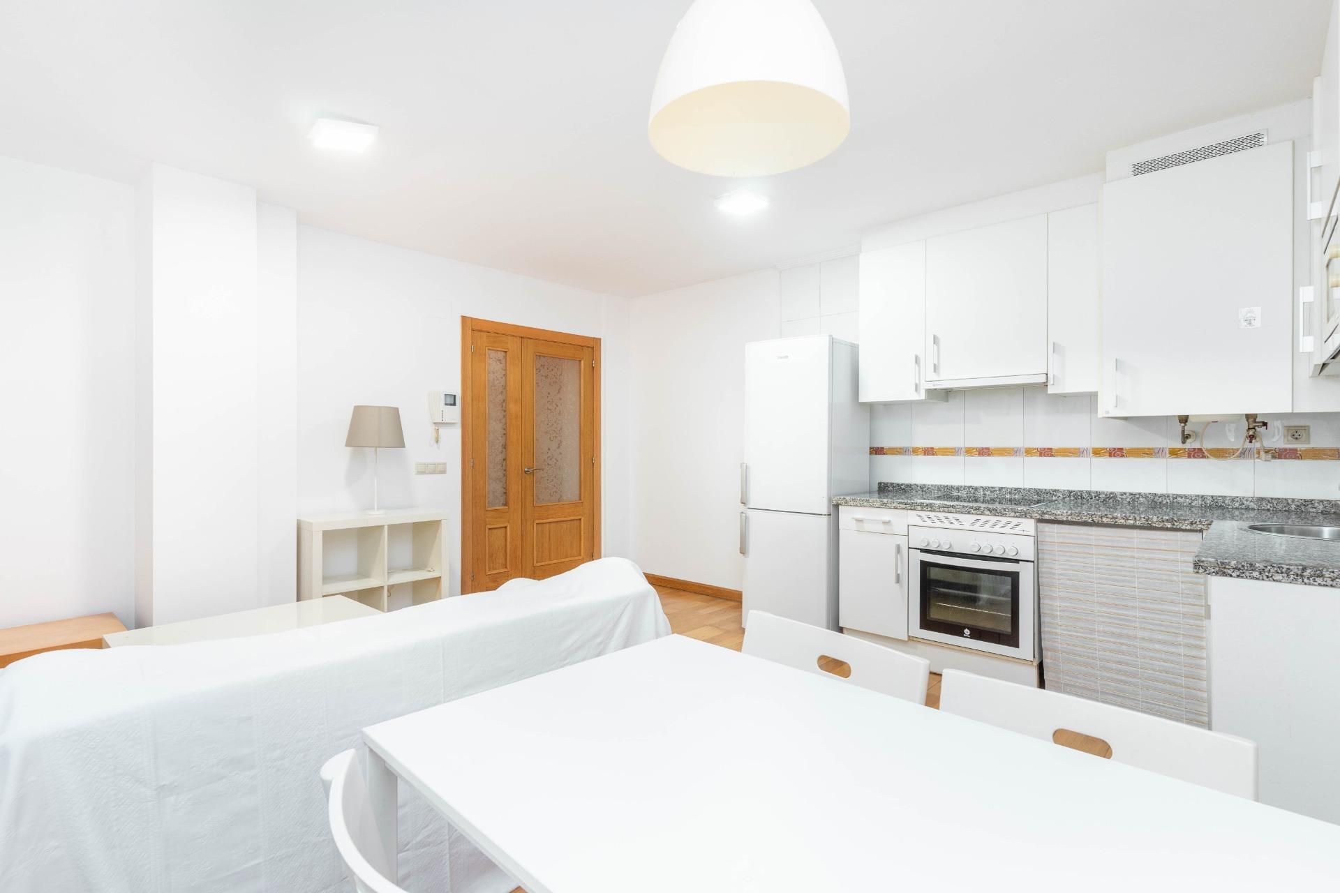 Cuina de Pis en venda en Mieres (Asturias) amb Calefacció i Moblat