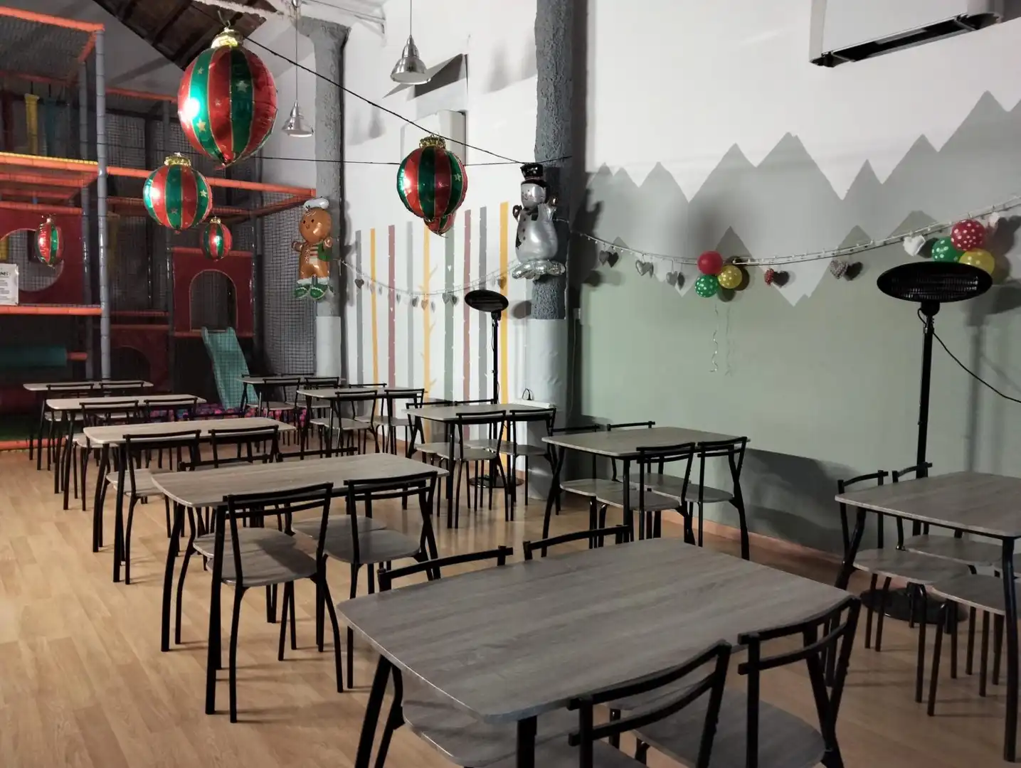 Comedor de Local de alquiler en Centelles con Amueblado