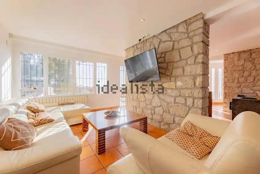 Sala de estar de Casa o chalet en venta en La Nucia con Aire acondicionado, Calefacción y Jardín privado