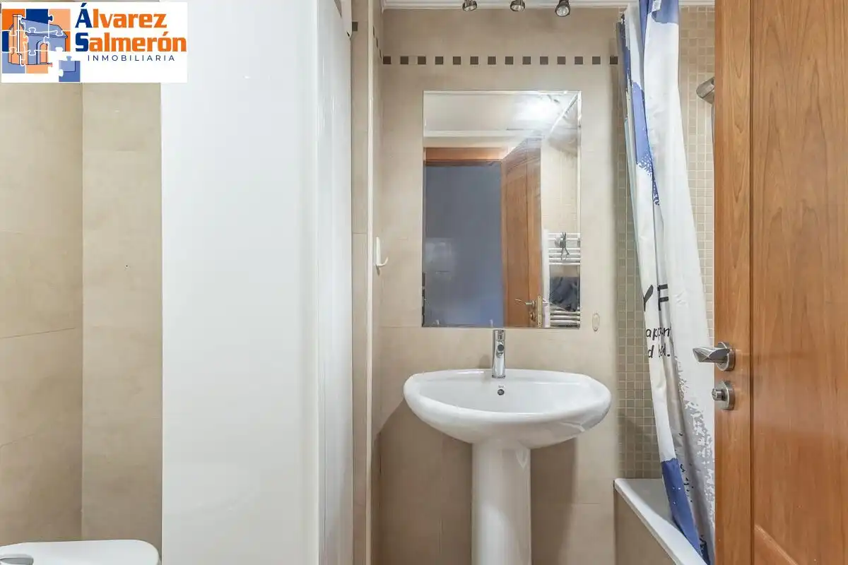 Piso con piscina en venta en Calle EMIR, imagen 13