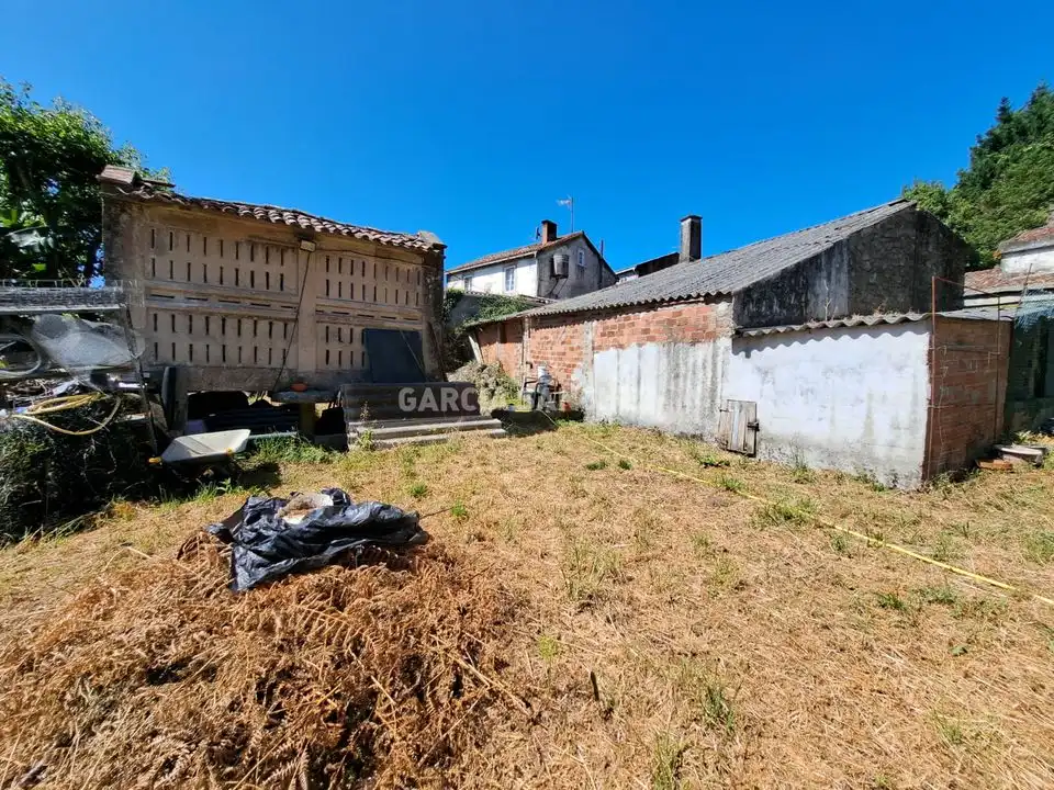 Casa o chalet en venta en Boiro con Jardín privado