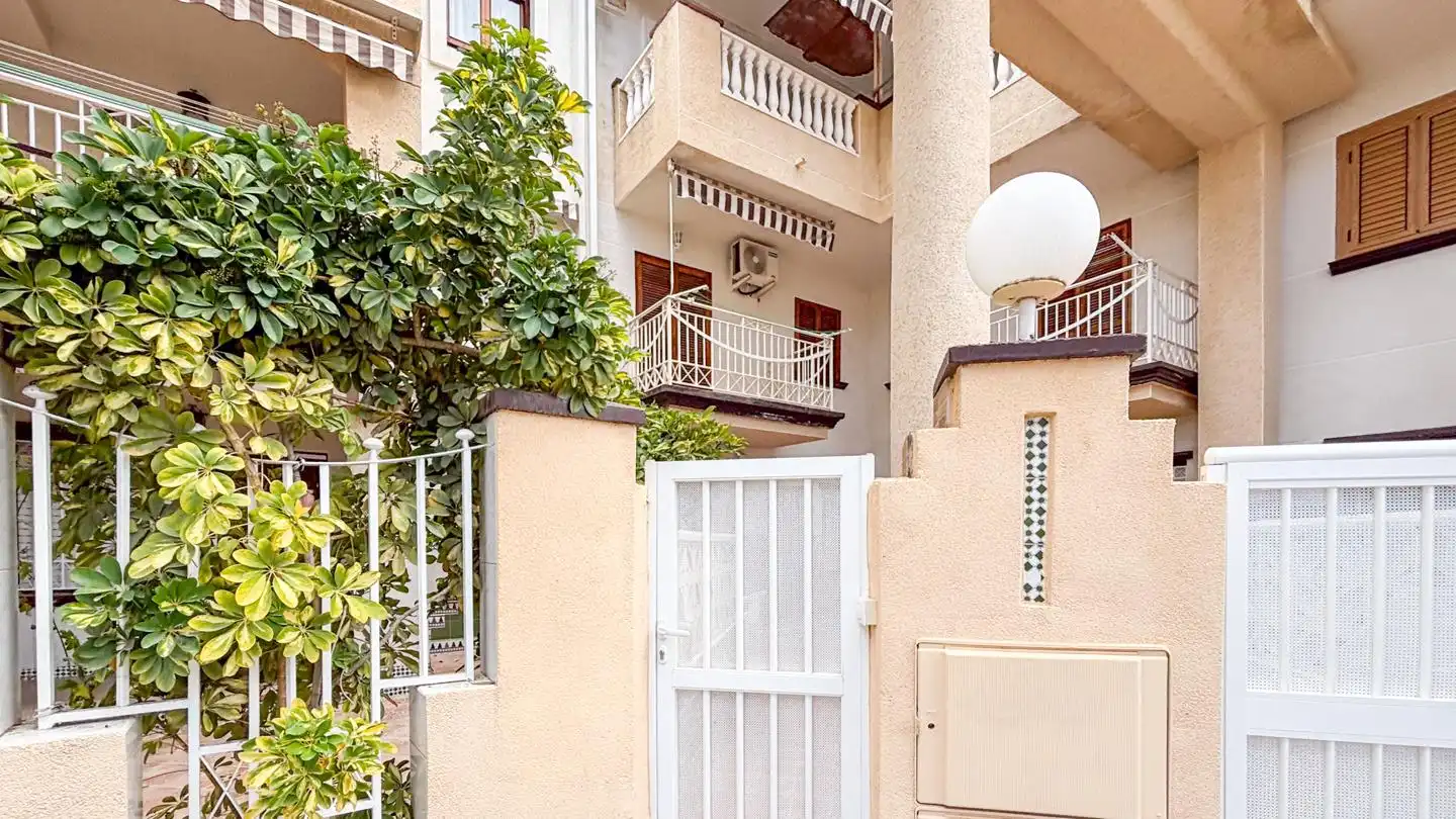 Balcony of Houses for sale in Santa Pola  with Air Conditioner, Terrace and Storage room