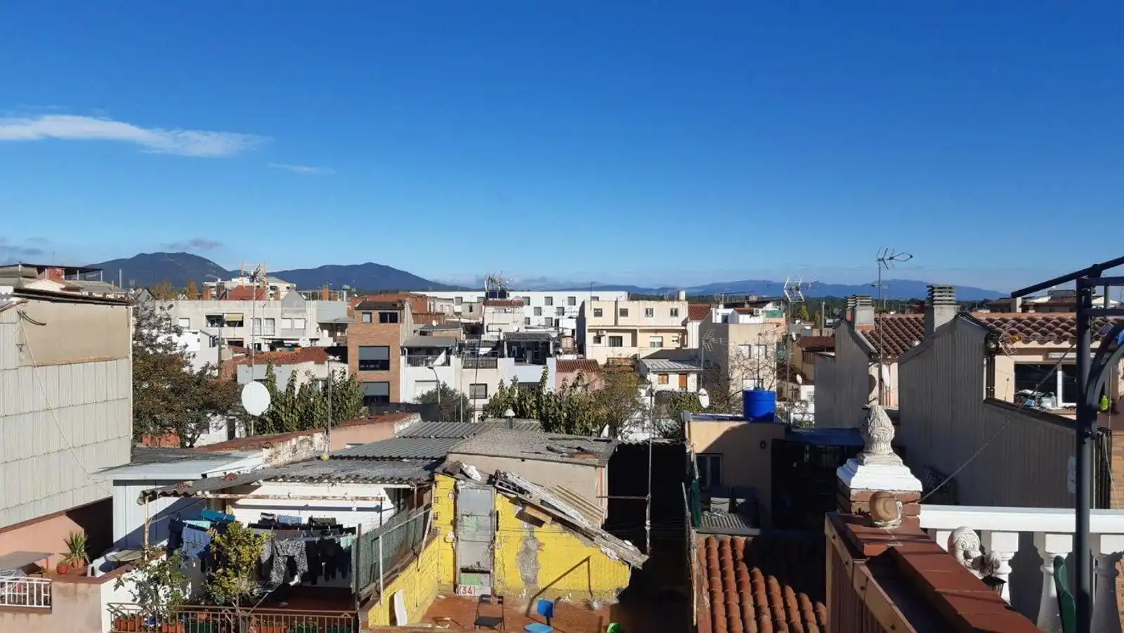 Exterior view of Houses for sale in Sabadell  with Heating and Terrace