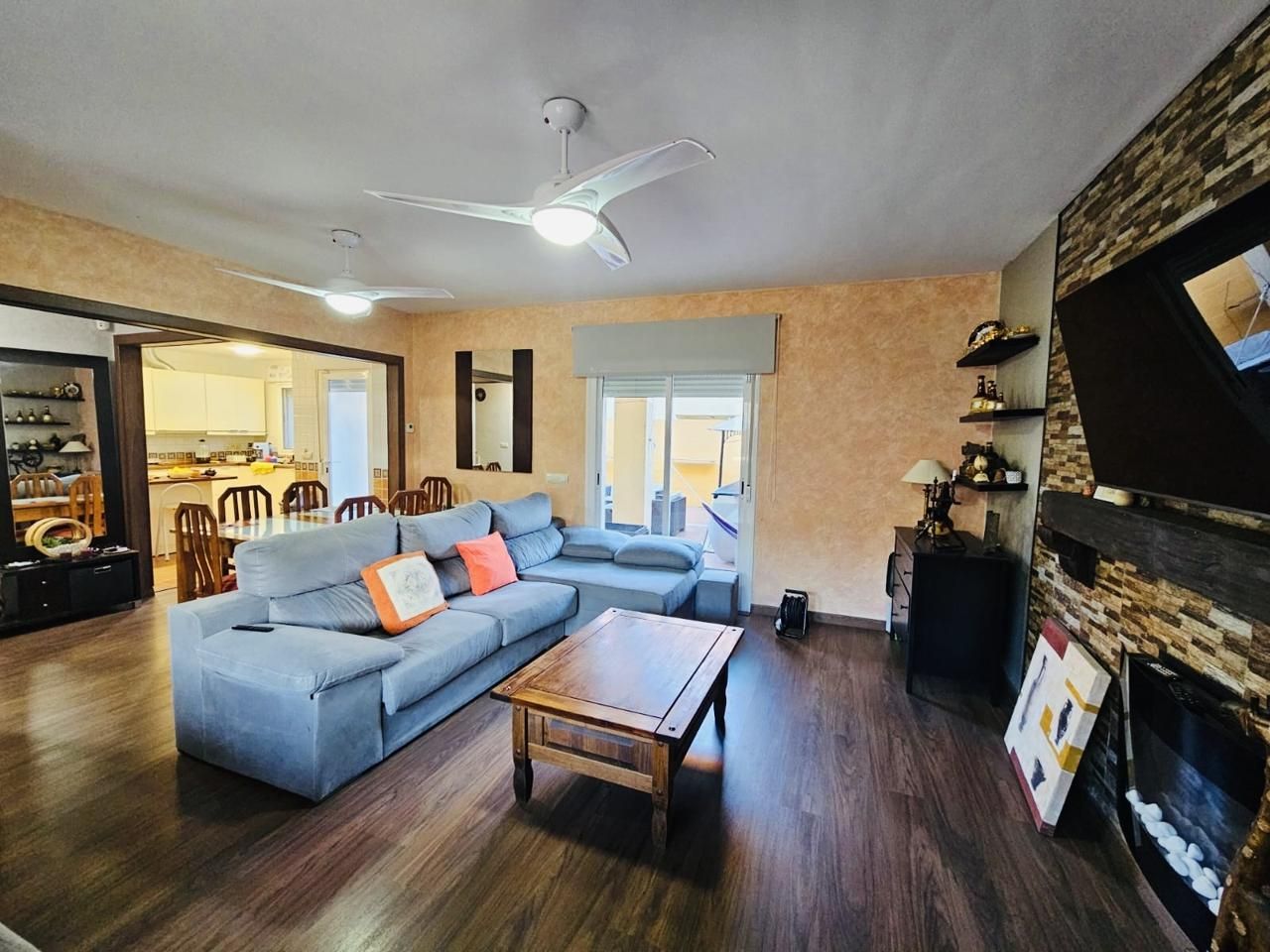 Living room of Single-family semi-detached for sale in Albarreal de Tajo  with Heating and Private garden