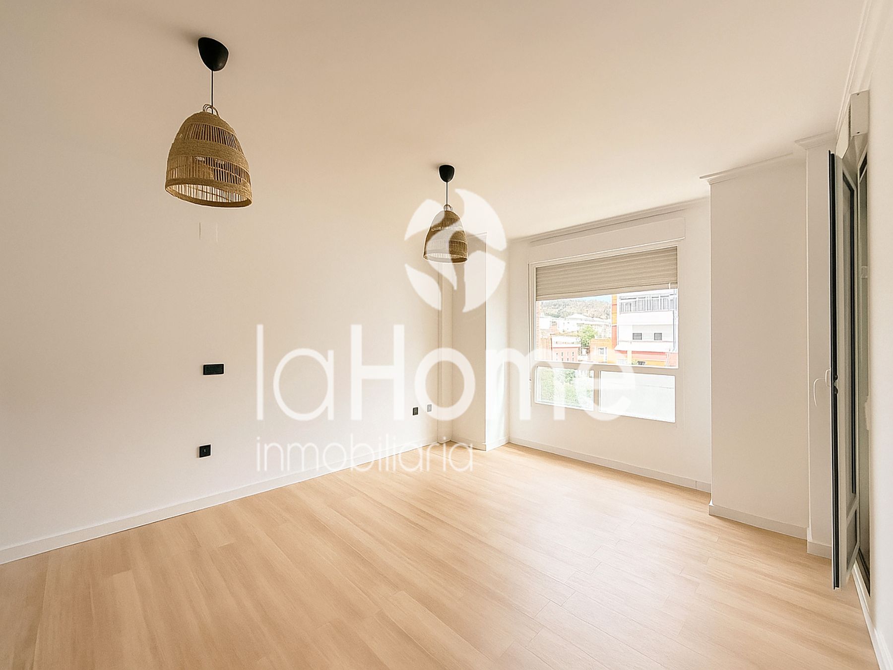 Living room of Flat for sale in Montserrat  with Parquet flooring, Terrace and Oven