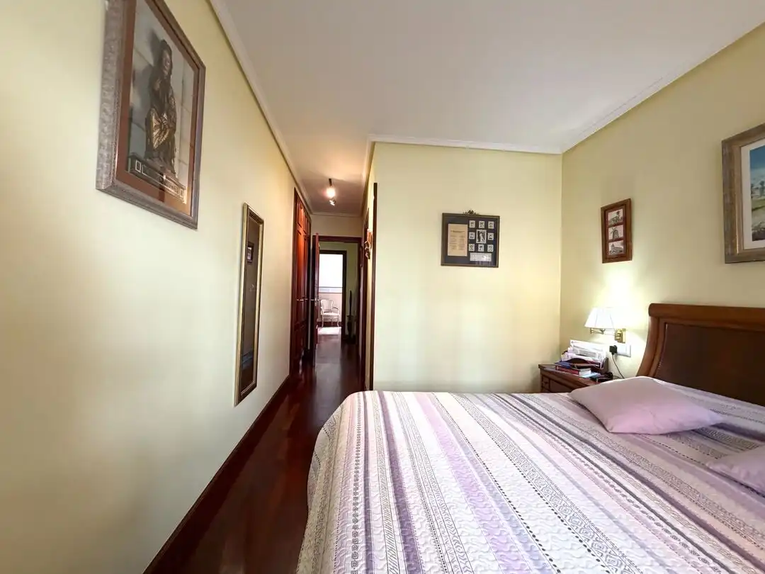 Habitación de Piso en venta en Sopela con Calefacción y Trastero