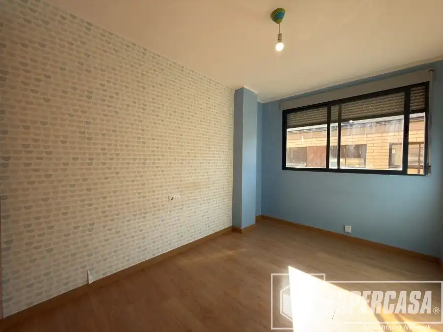 Habitación de Ático en venta en Alginet con Parquet, Terraza y Trastero