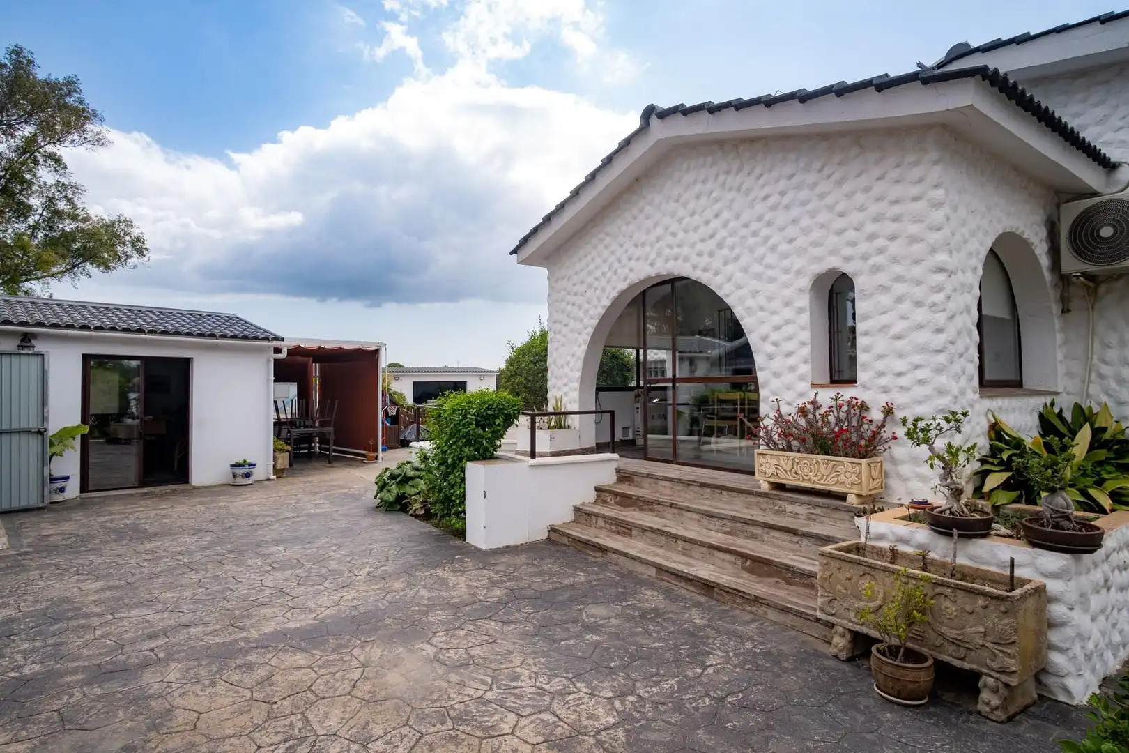 Villa con piscina in vendita a Las Lagunas - Campano
