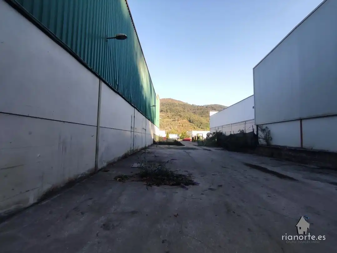 Exterior view of Industrial buildings for sale in Langreo