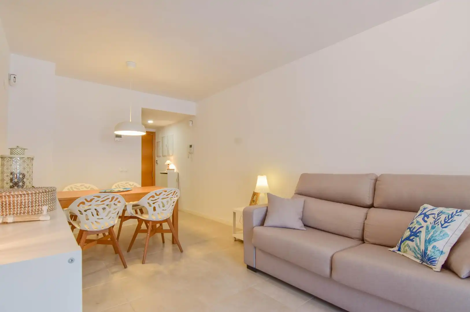 Sala d'estar de Apartament de lloguer en El Puig de Santa Maria amb Calefacció, Jardí privat i Terrassa