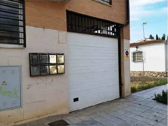 Vista exterior de Garaje en venta en Guadalajara