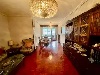 Vista exterior de Piso de alquiler en León Capital  con Calefacción, Parquet y Terraza