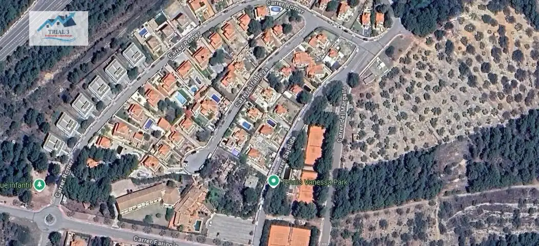 Flat with garden for sale in Calle FARIGOLA, imagen 3