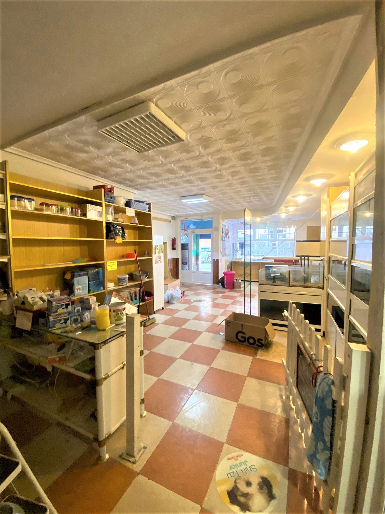 Premises for sale in Azuqueca de Henares  with Air Conditioner