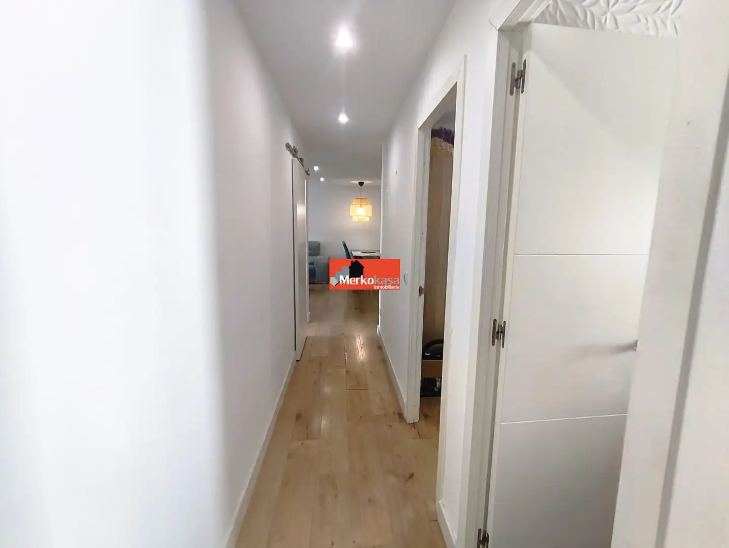Piso en venta en Lugo con Calefacción, Trastero y Amueblado