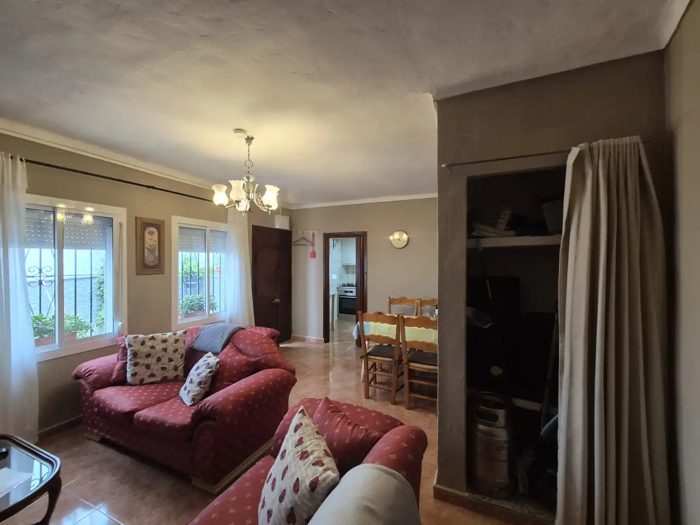 Living room of Houses for sale in Guaro  with Air Conditioner, Terrace and Furnished