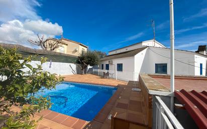 Swimming pool of House or chalet for sale in Cubelles  with Air Conditioner, Heating and Private garden