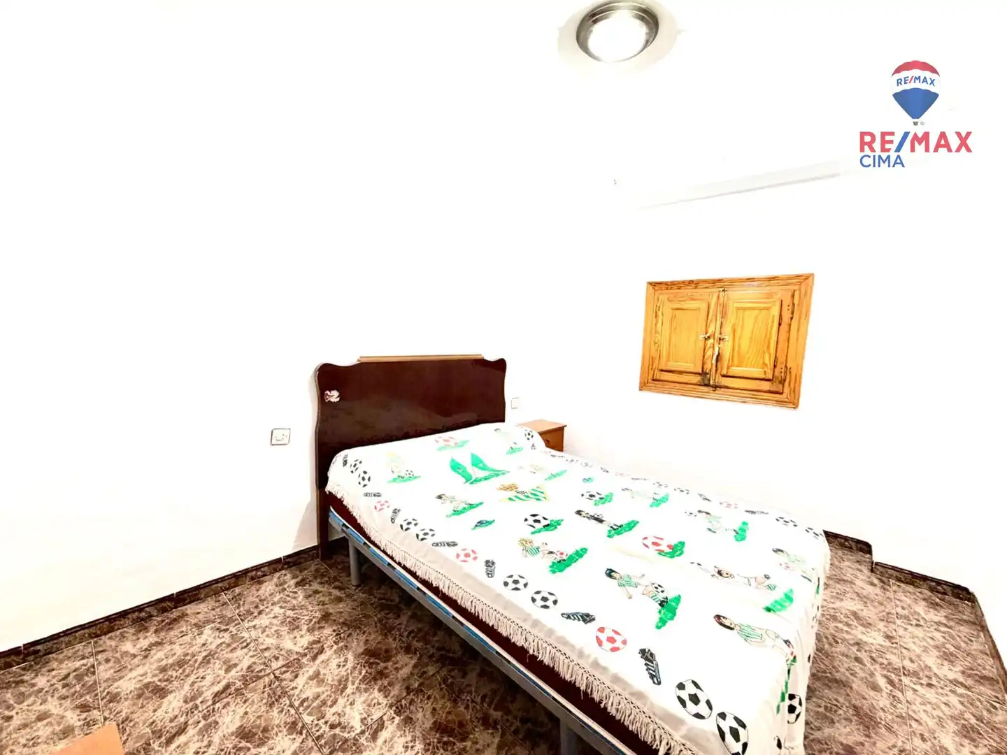 Habitación de Casa o chalet en venta en Cúllar con Terraza y Amueblado
